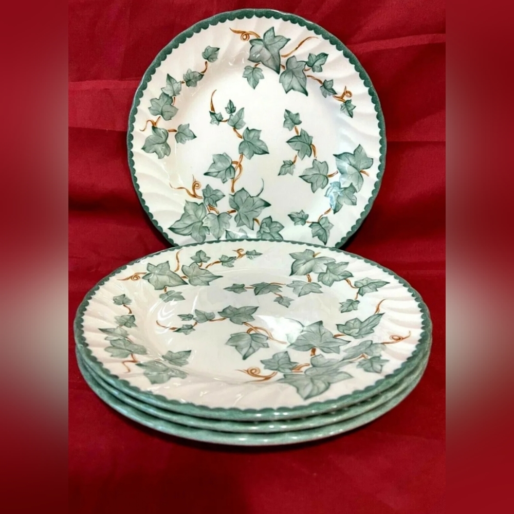 Barratts Fine Tableware Set of 4 Salad Plates 7 3/4" Made In England